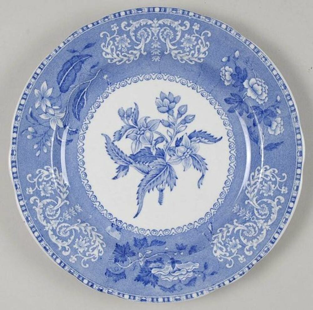 Spode Camilla Blue Scalloped Earthenware Plate